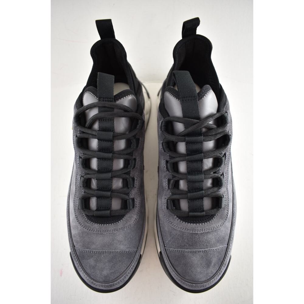 Chanel 23K Grey Suede Black White CC Logo Lace Up Low Top Trainer Sneaker 42 - Picture 8 of 15